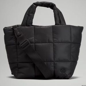 Lululemon Quilted Grid Crossbody Bag